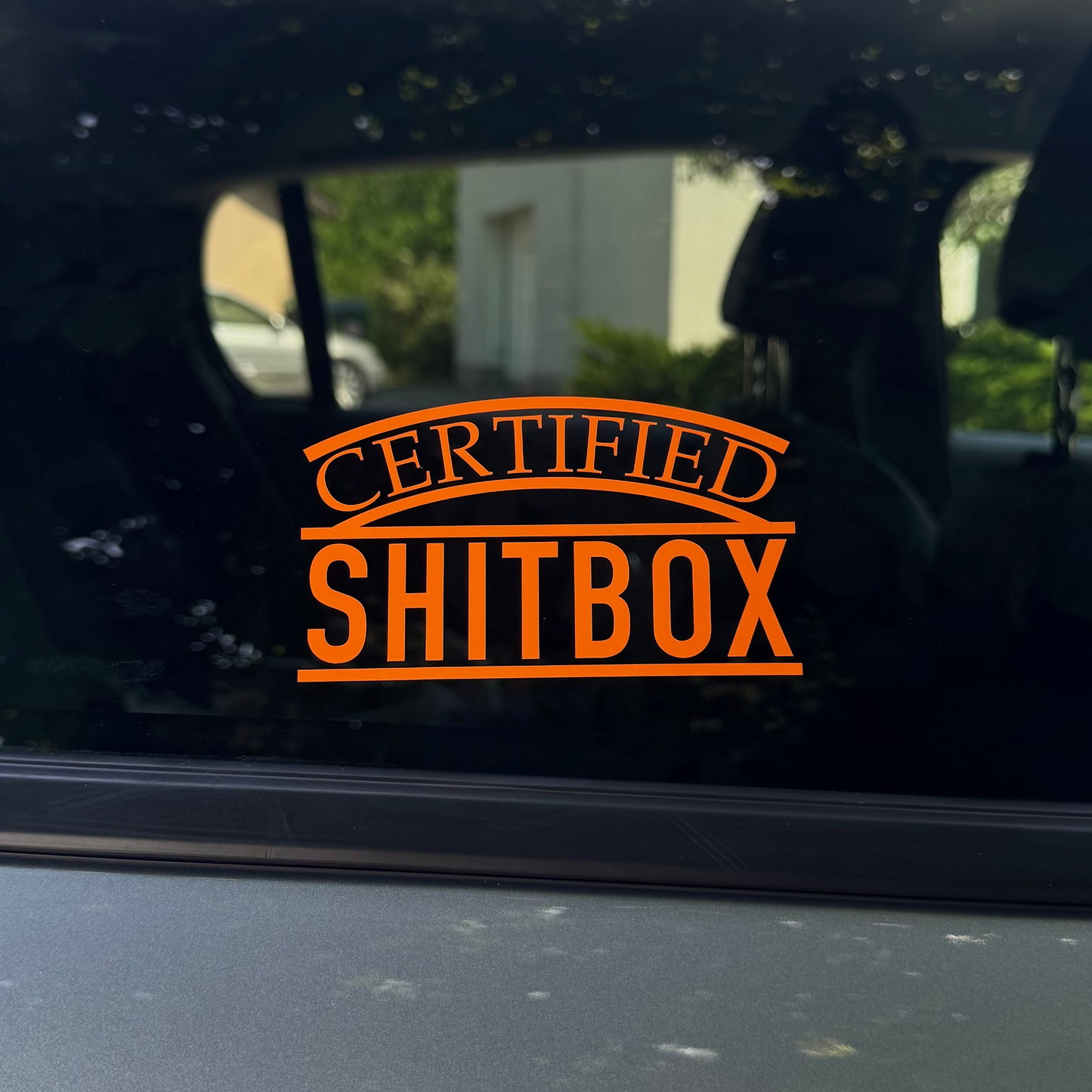 Autoaufkleber „Certified Sh*tbox“
