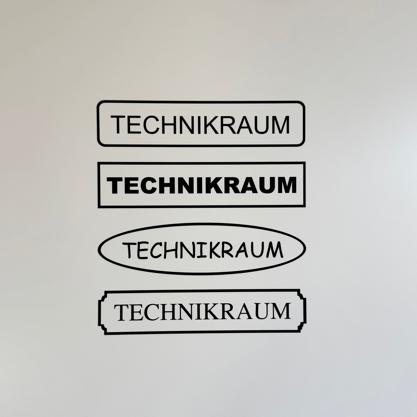 Hinweis-Aufkleber „Technikraum“